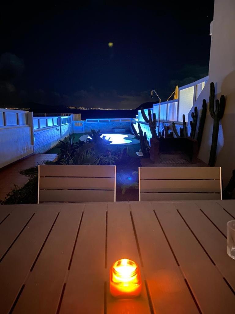 Beach Front Villa Vv Коралео Екстериор снимка
